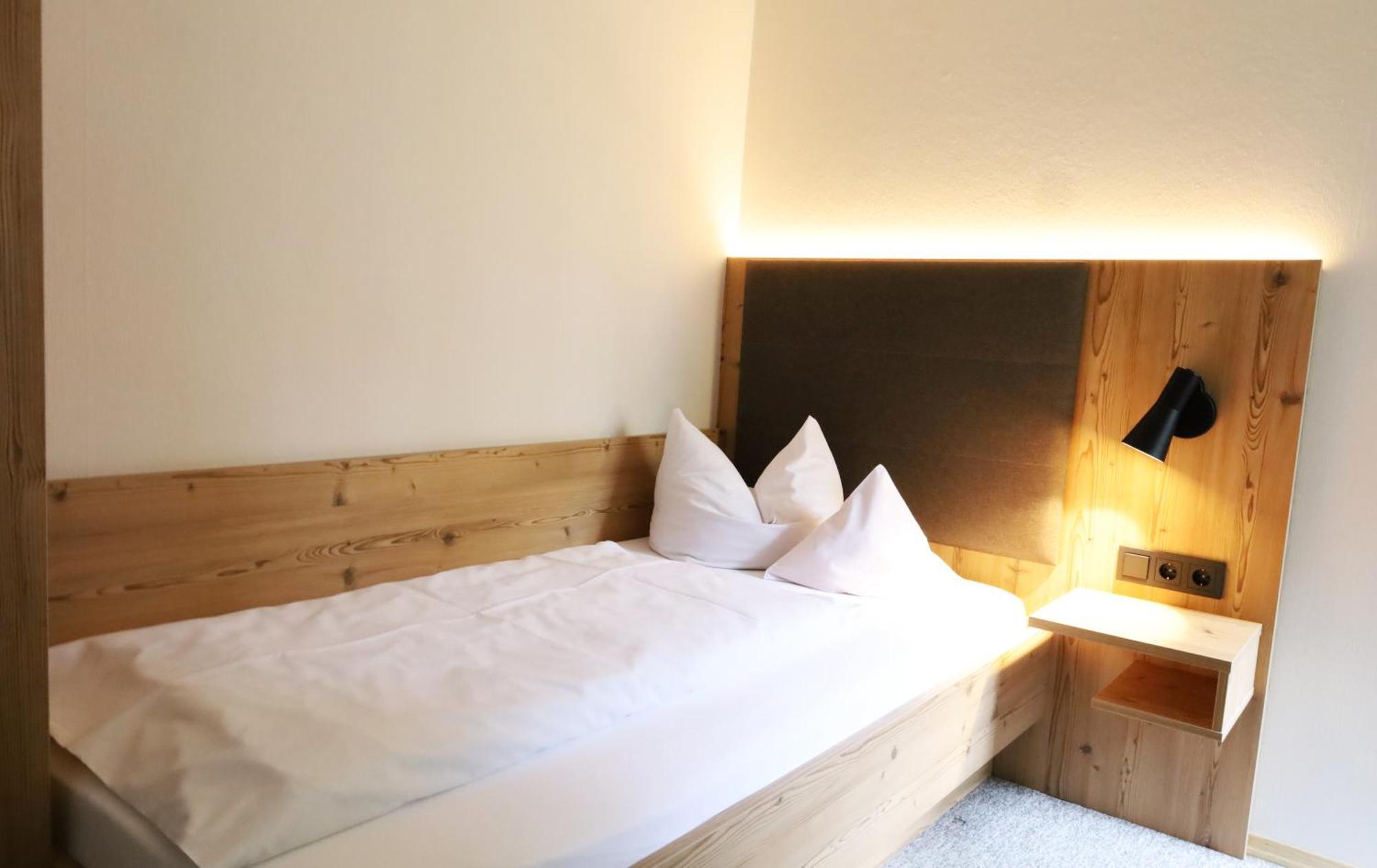 Hotel Gasthof Zur Post ولفغ المظهر الخارجي الصورة
